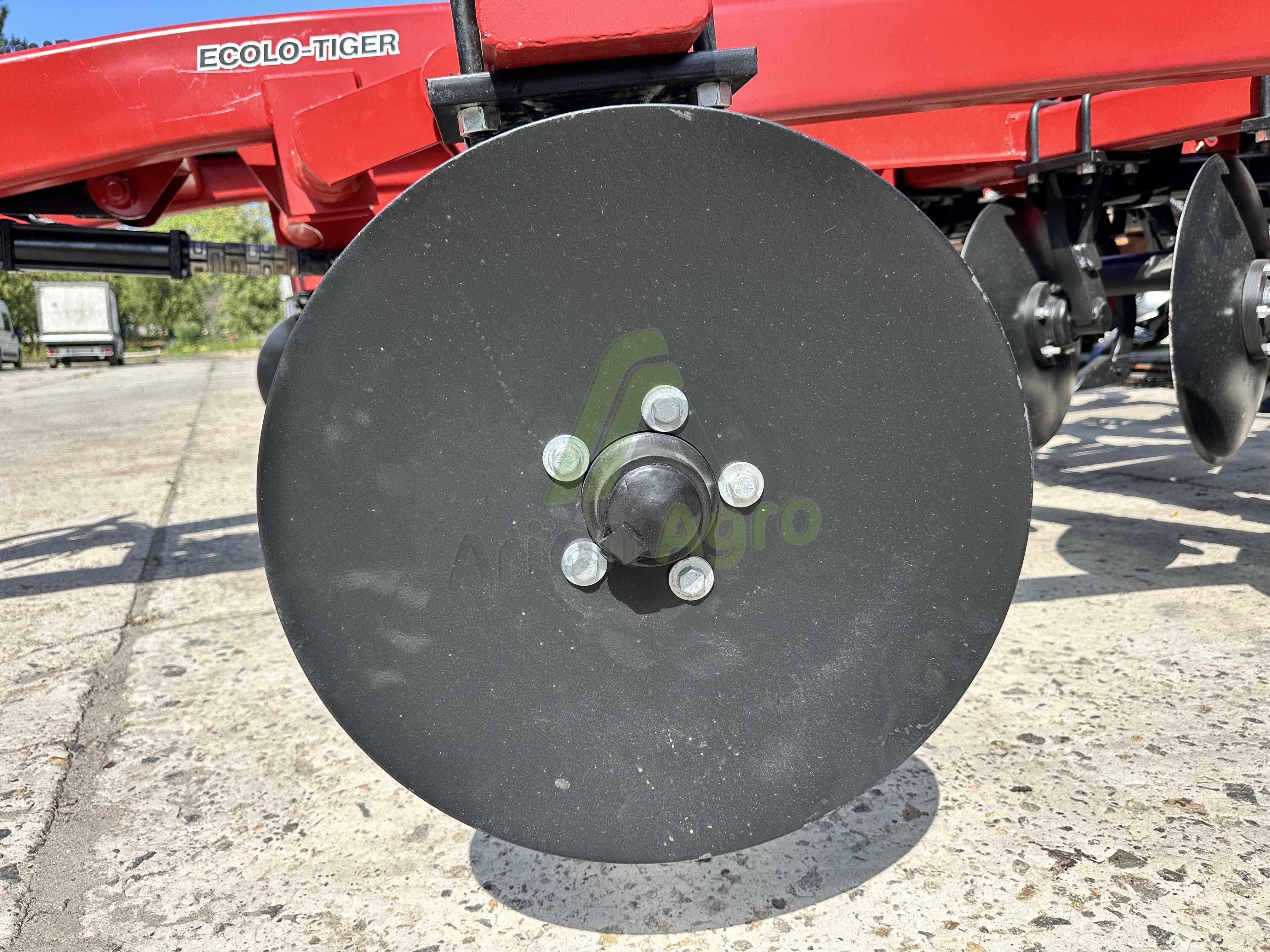 Глибокорозпушувач Case IH Ecolo tiger 530 Кейс шириною 3.8 метра