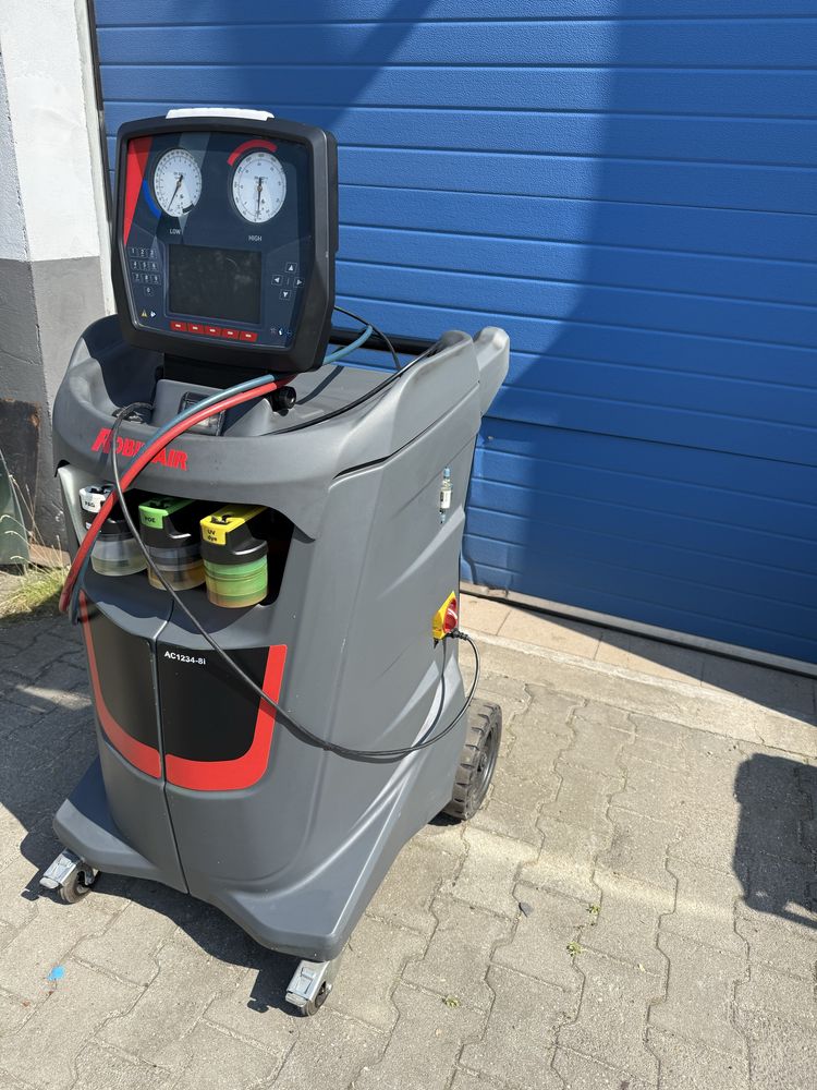 Stacja klimatyzacji Robinair/Bosch  AC1234-8I identyfikator R-1234yf