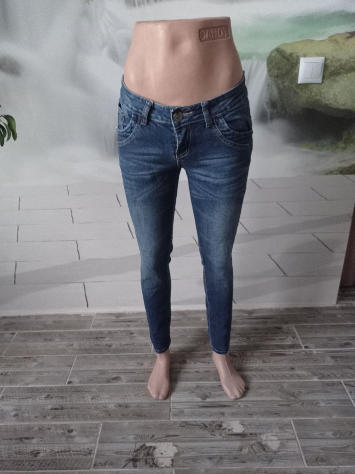 Пакет джинсів на розмір S