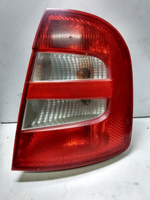 Lampa Skoda Fabia Prawy Tył HB ! ! !