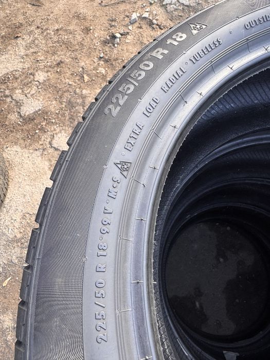 Зимові шини 225 50 R18 Continental