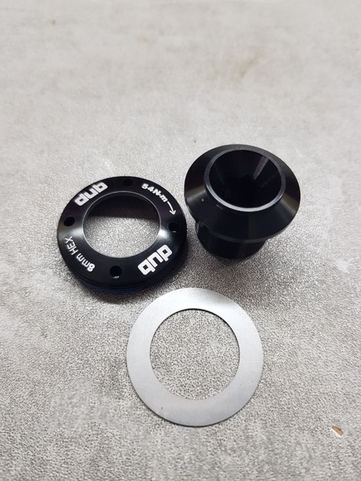 Śruba korby Sram DUB mocująca ramię nakrętka lockring M18/M30