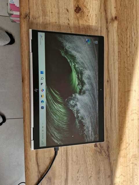 HP Elite Book x 360 .1030 G4