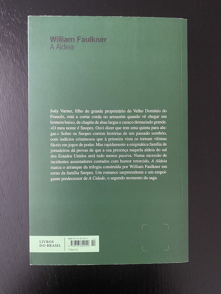 Livro A Aldeia de William Faulkner