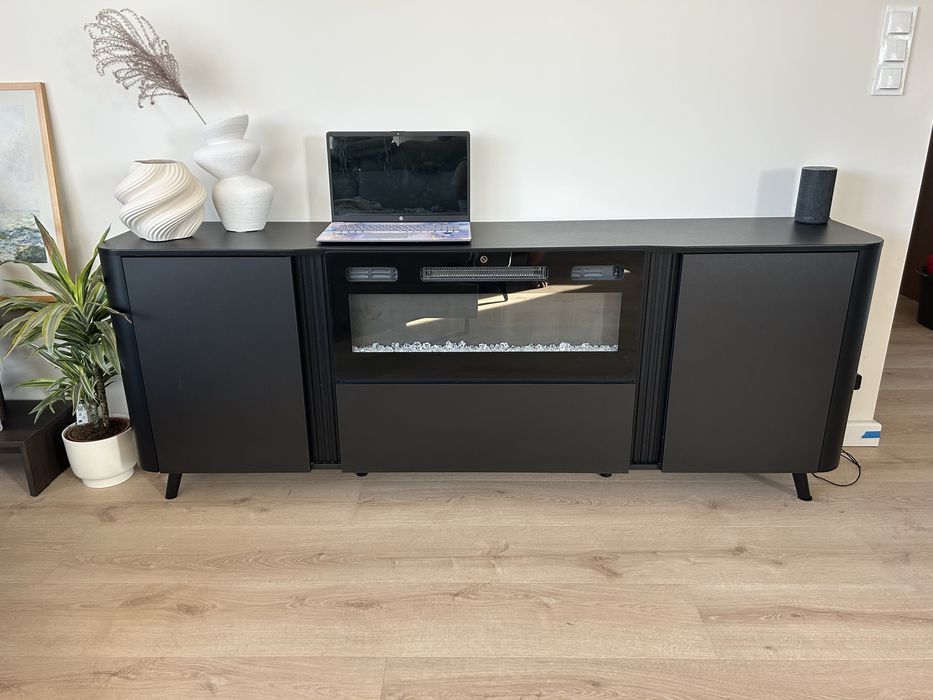 Komoda z kominkiem Newort 200 EF Czarny Mat