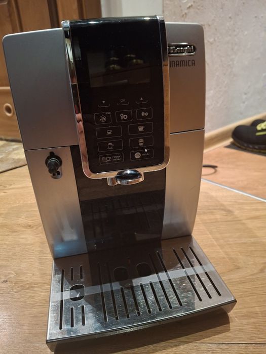 Ekspres do kawy delonghi