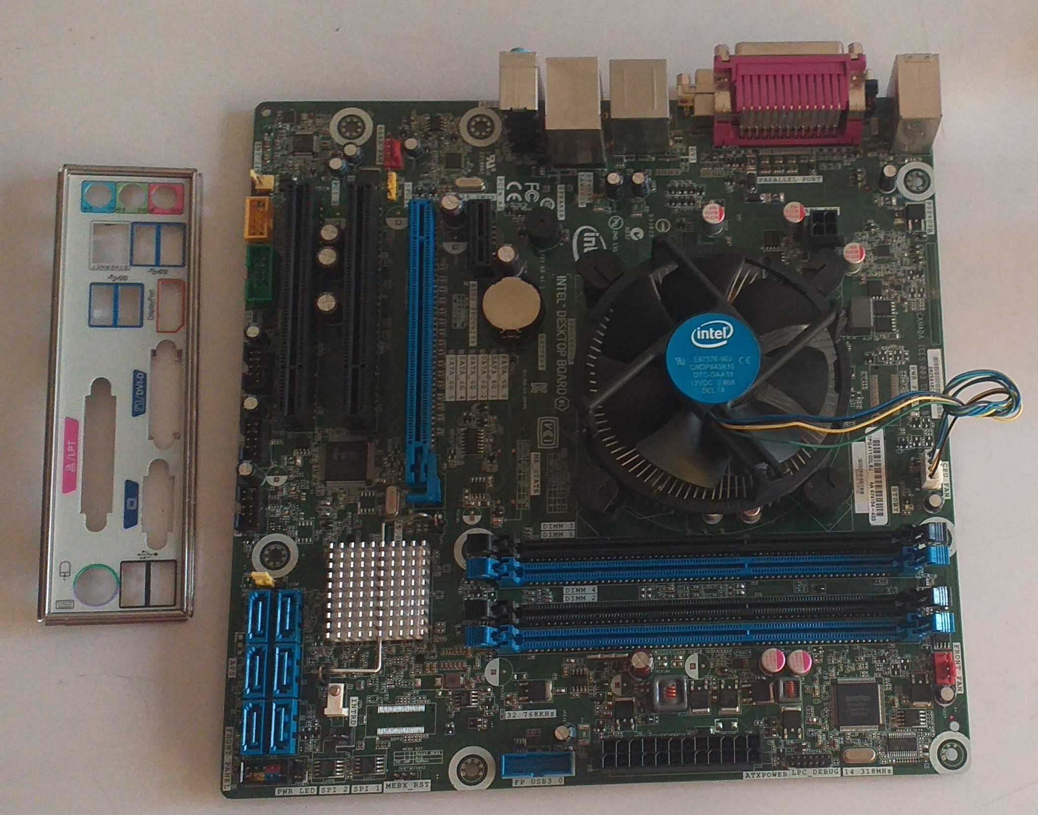 Płyta główna Intel DQ87PG+CPU+COOLER+maska I/O