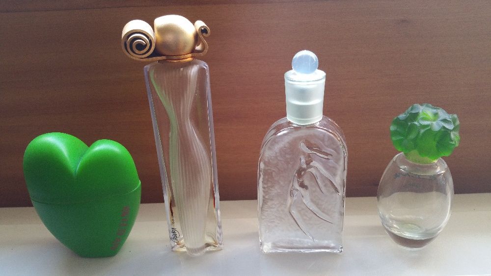 Lote de 8 frascos de perfume vazios