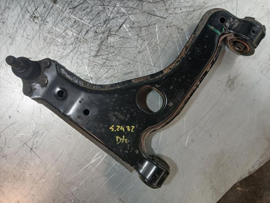 Braço de suspensão frente direito OPEL Meriva B