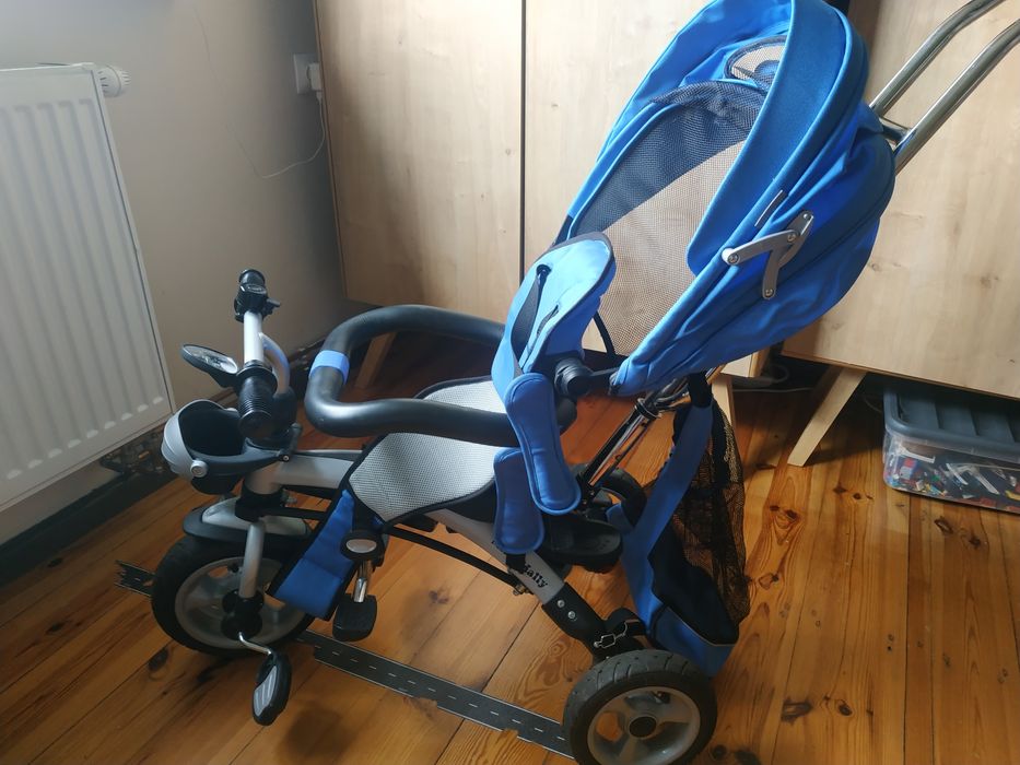 Sprzedam trójkołowy rowerek