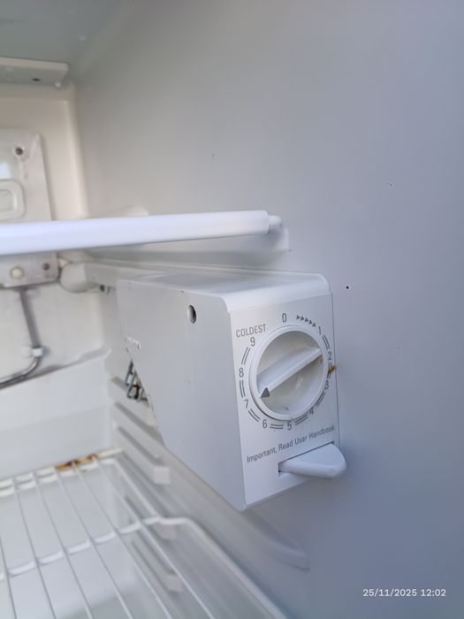 Frigorífico usado acessível