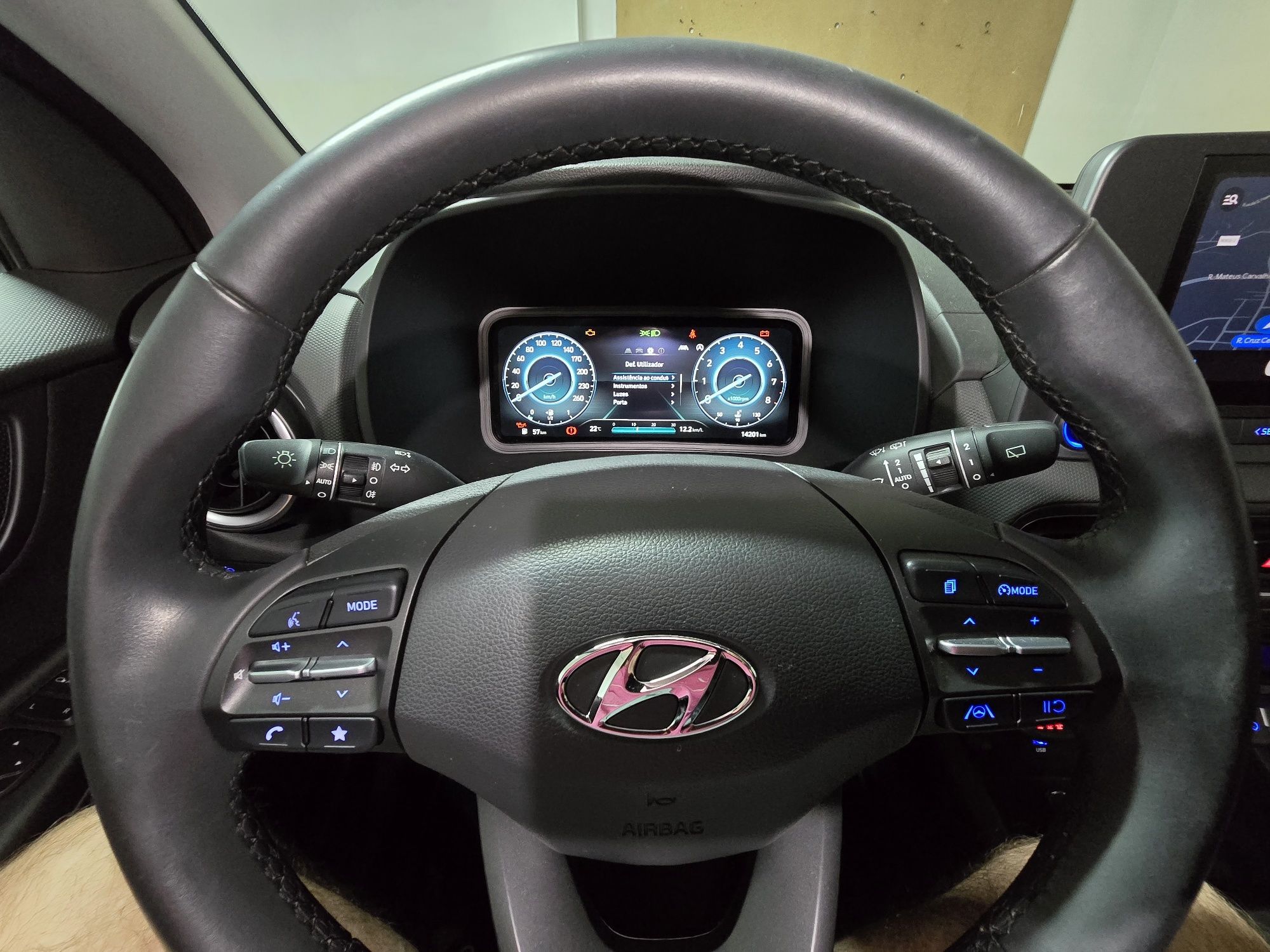 Hyundai Kauai 1.0 T-GDi Premium MY22 (TT) - 2022 - Gasolina