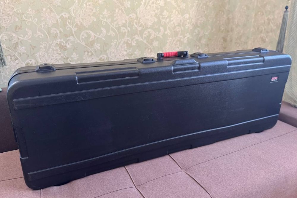 Кейс для синтезатора