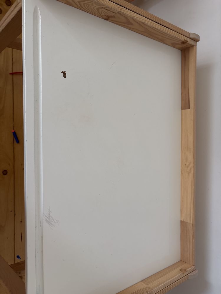 Biurko rosnace wraz z dzieckiem -IKEA FLISAT