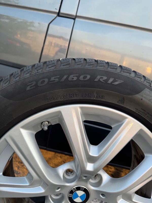 Koła Bmw X1 F48 X2 F39 Alufelgi Felg Ronal 17/5x112 Pirelli