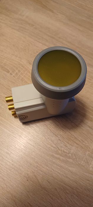 Cyfrowy konwerter Quattro LNB