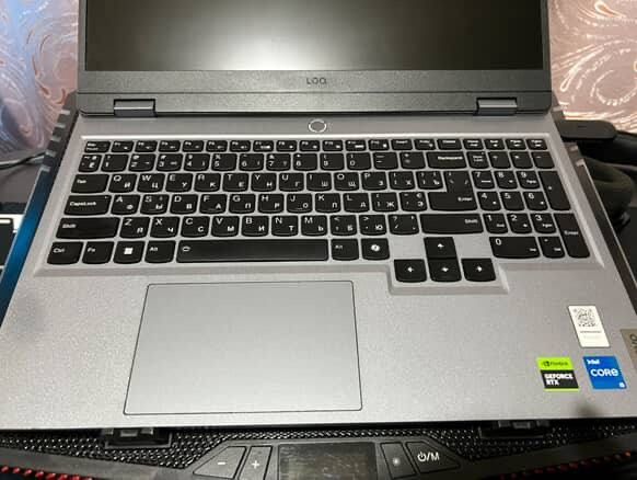 Ноутбук ігровий Lenovo LOQ 15IAX9 (83GS00ALRA) Luna Grey