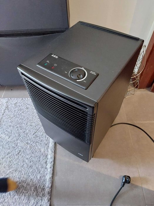 Desumidificador AEG