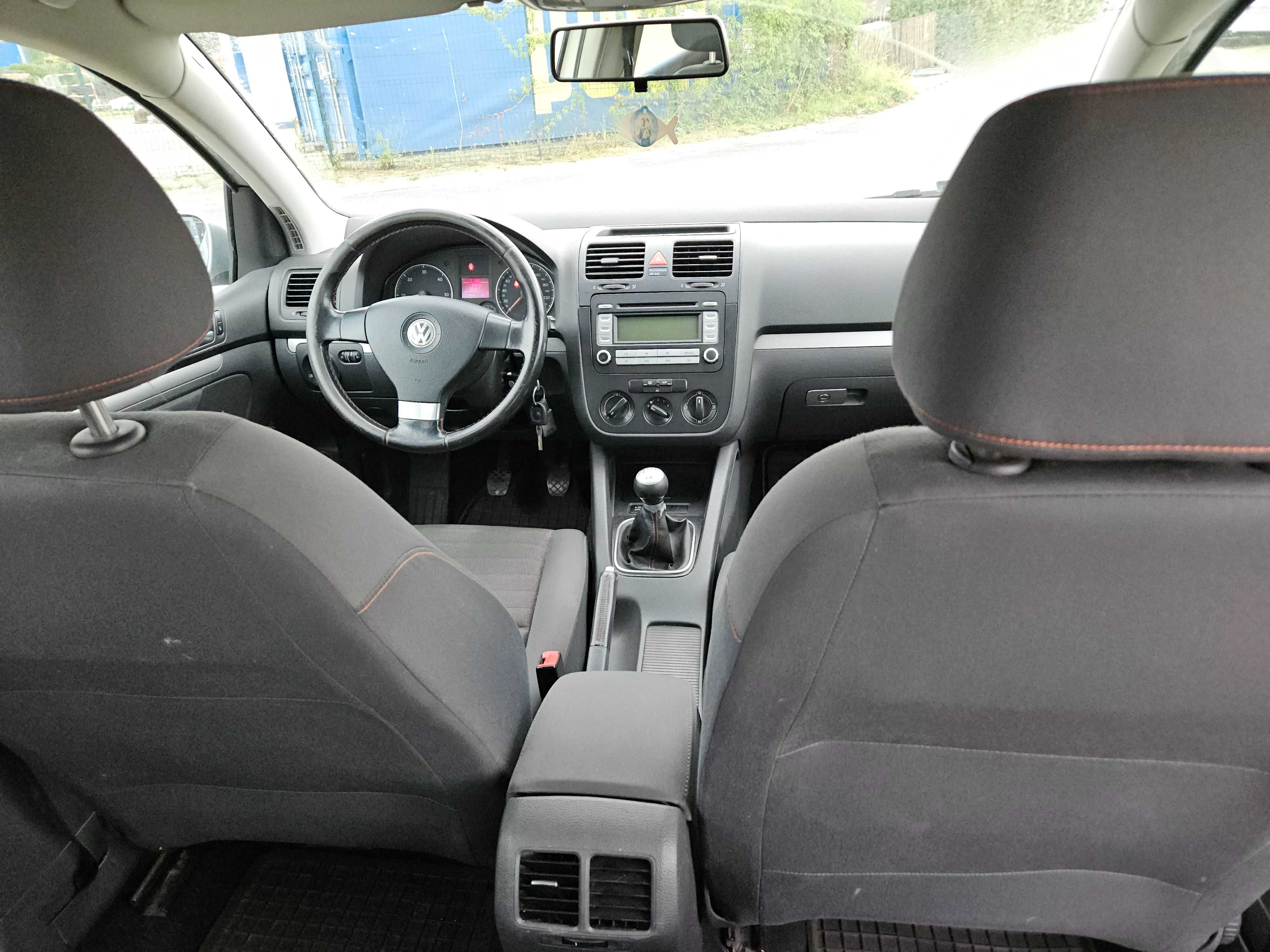 Volkswagen Golf 5 - 1.9 TDI - 105KM