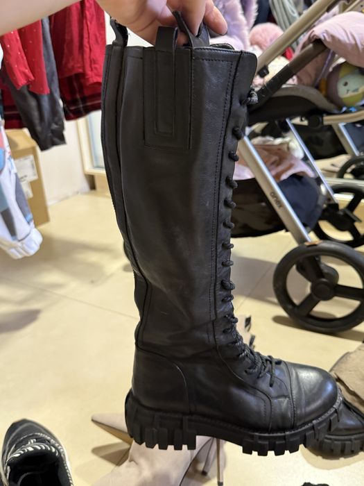 Шкіряні чоботи на шнуровці зимові