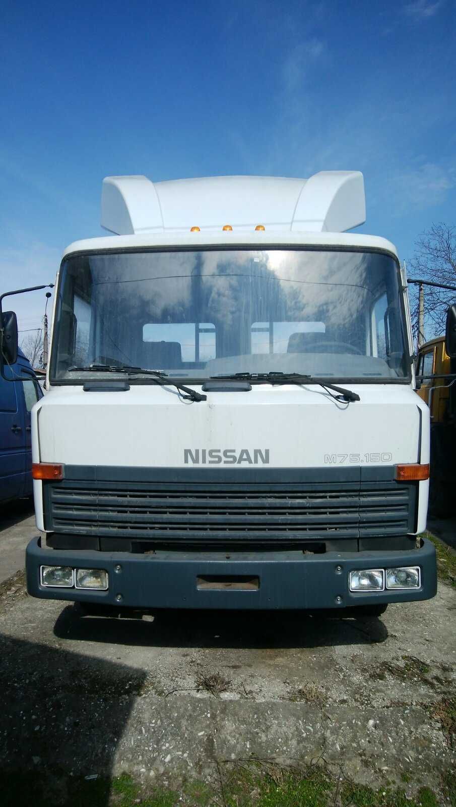 Nissan M75 тягач