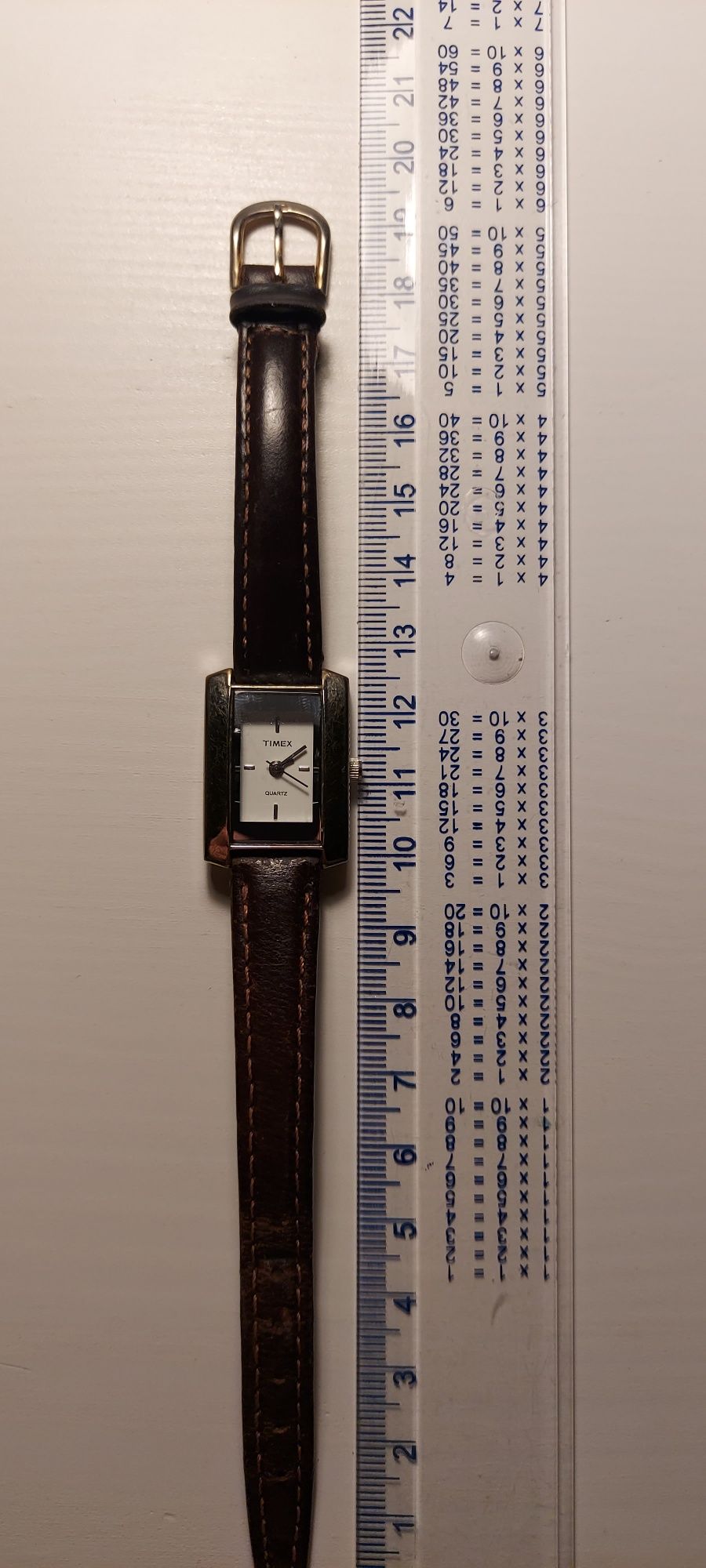 Zegarek damski TIMEX M9, Pasek skóra