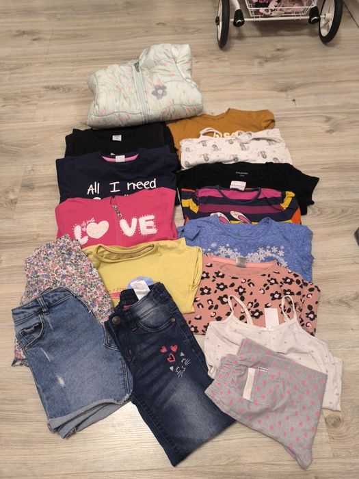 Sprzedam ubranka dla dziewczynki