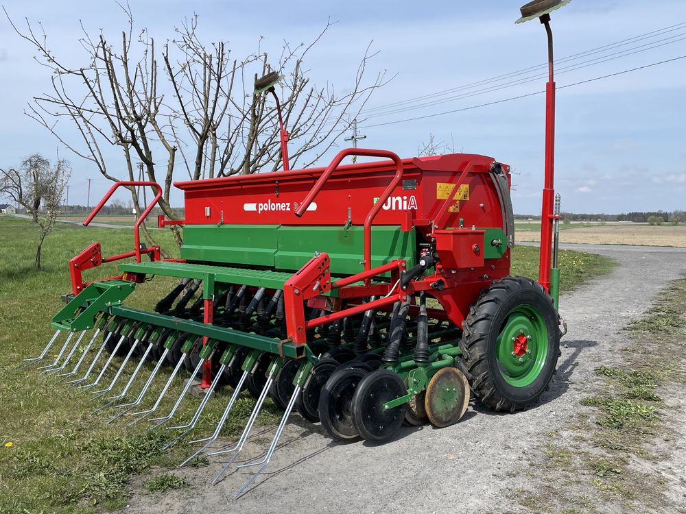 Siewnik talerzowy Unia Polonez 550 3 m kółka komputer
