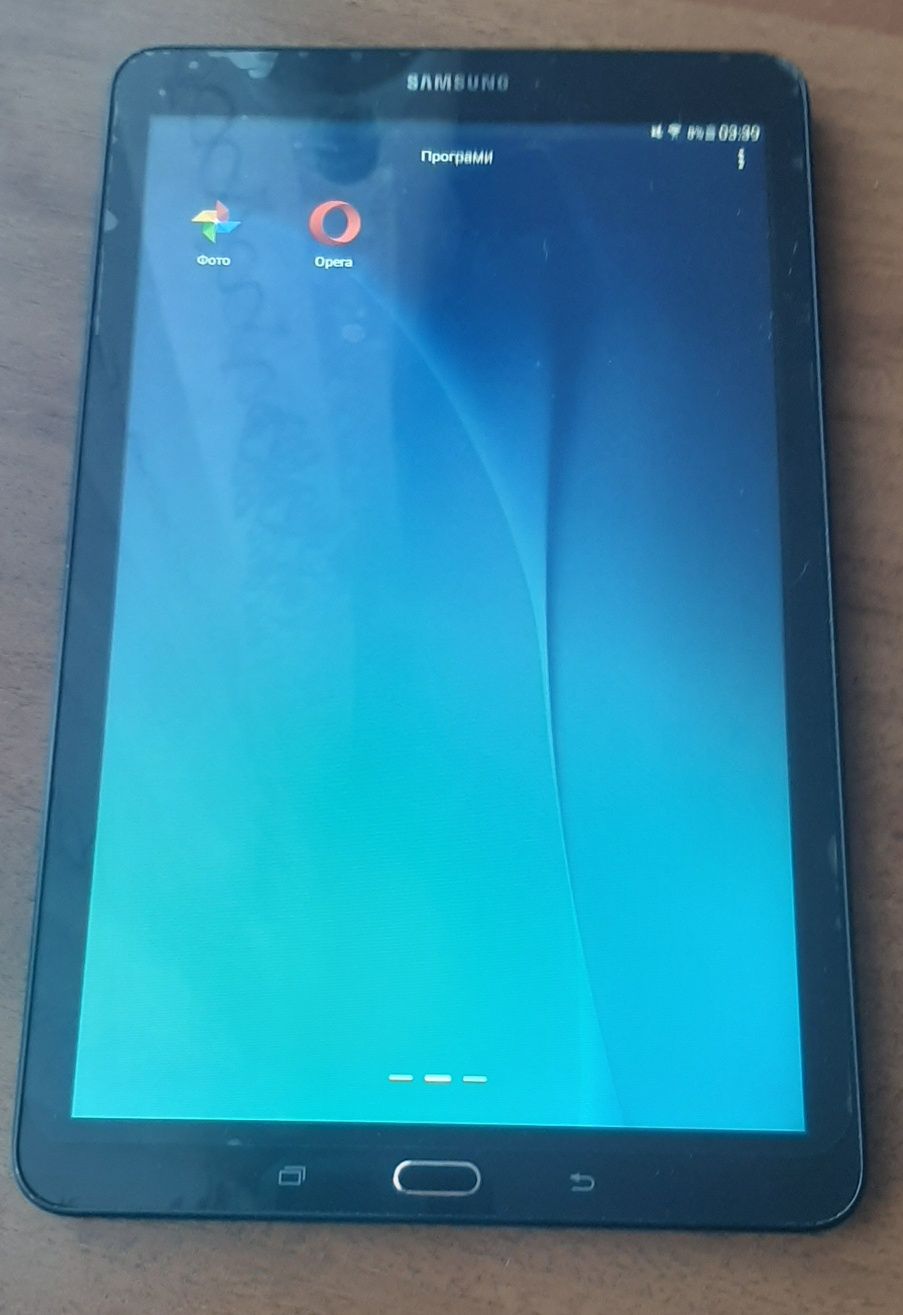 Продаю планшет Samsung Galaxy Tab E