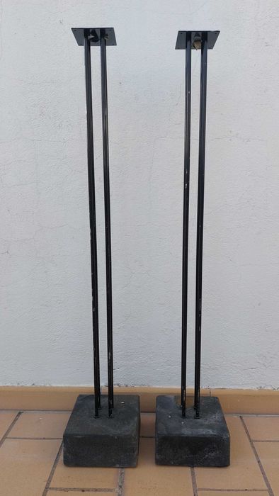 2 pares de suportes de colunas usados