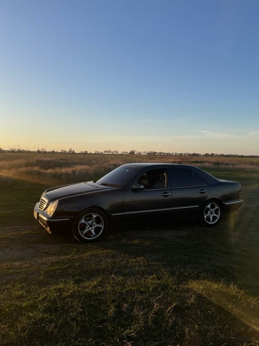 Продажа/обсен Mercedes W210 2.2cdi