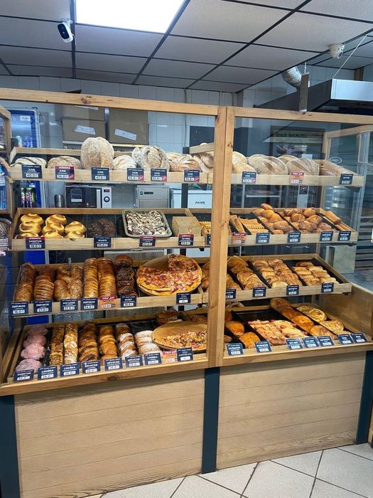 Продам Хлібні вітрини