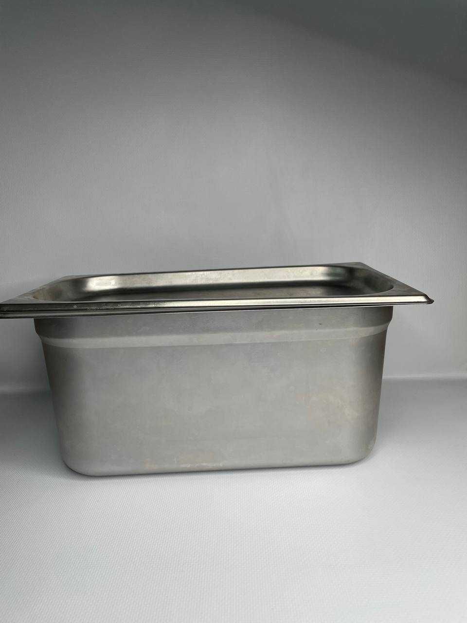 Гастроемкость из нержавейки  GN 1/3,  GN 1/4