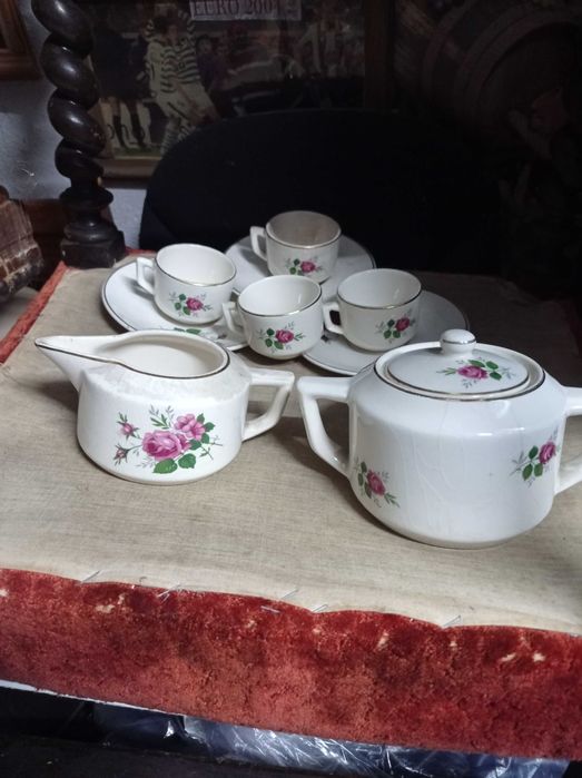 Serviço Café Antigo Loiça Lusitânia