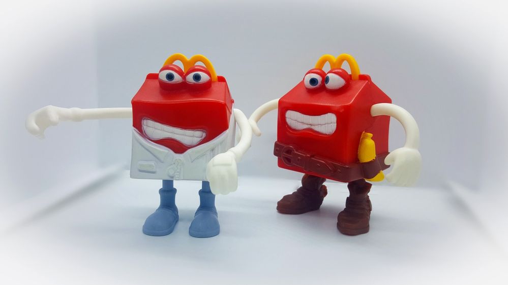 Conjunto 2 Figuras brindes Happy Meal McDonald's 2012 Happy