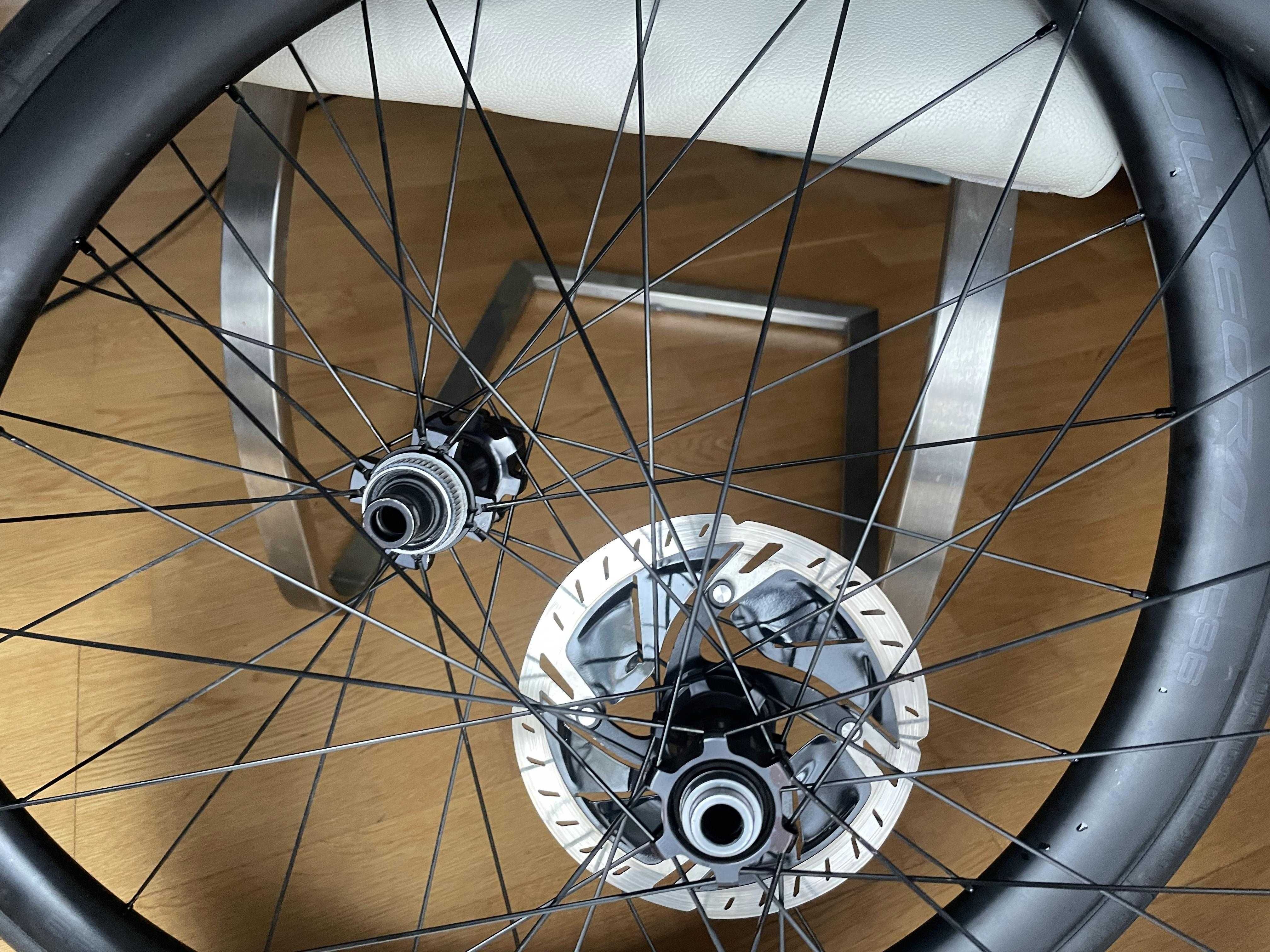 Koła  Carbon SHIMANO ULTEGRA C36 2023 Disc Tar