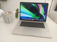 MacBook Pro 15" (IMPECÁVEL)