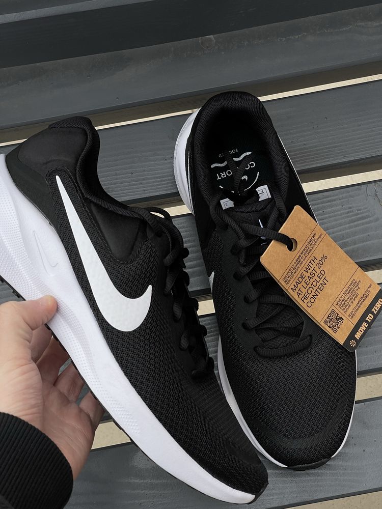 Кросівки Nike Revolution 7 | FB2207-001