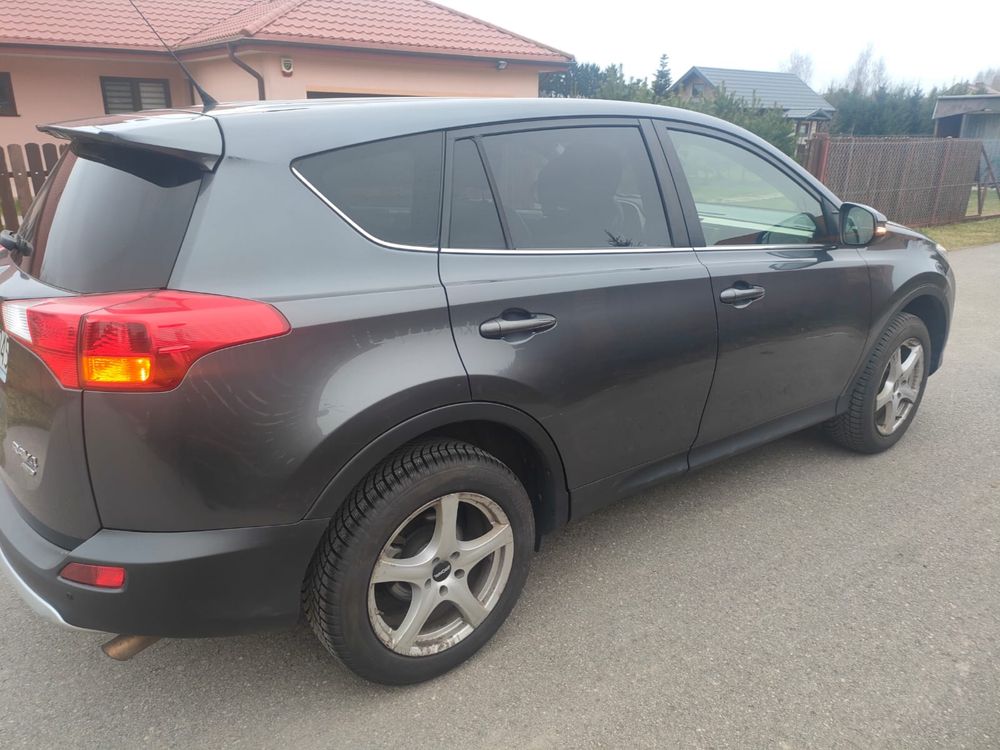 Sprzedam Toyota RAV 4, 2015r