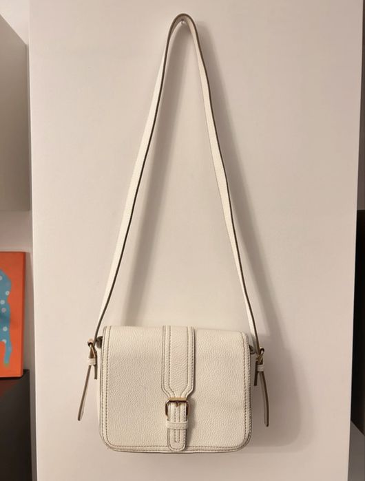 Carteira branca stradivarius