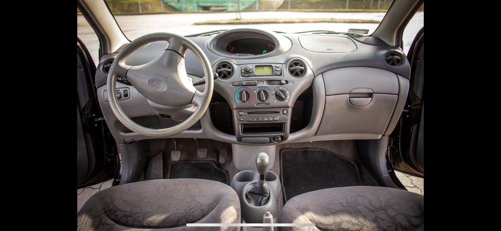 Toyota Yaris 1.0 VVTI
