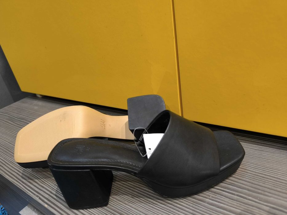 Sandálias Nº37 Novas Com etiqueta