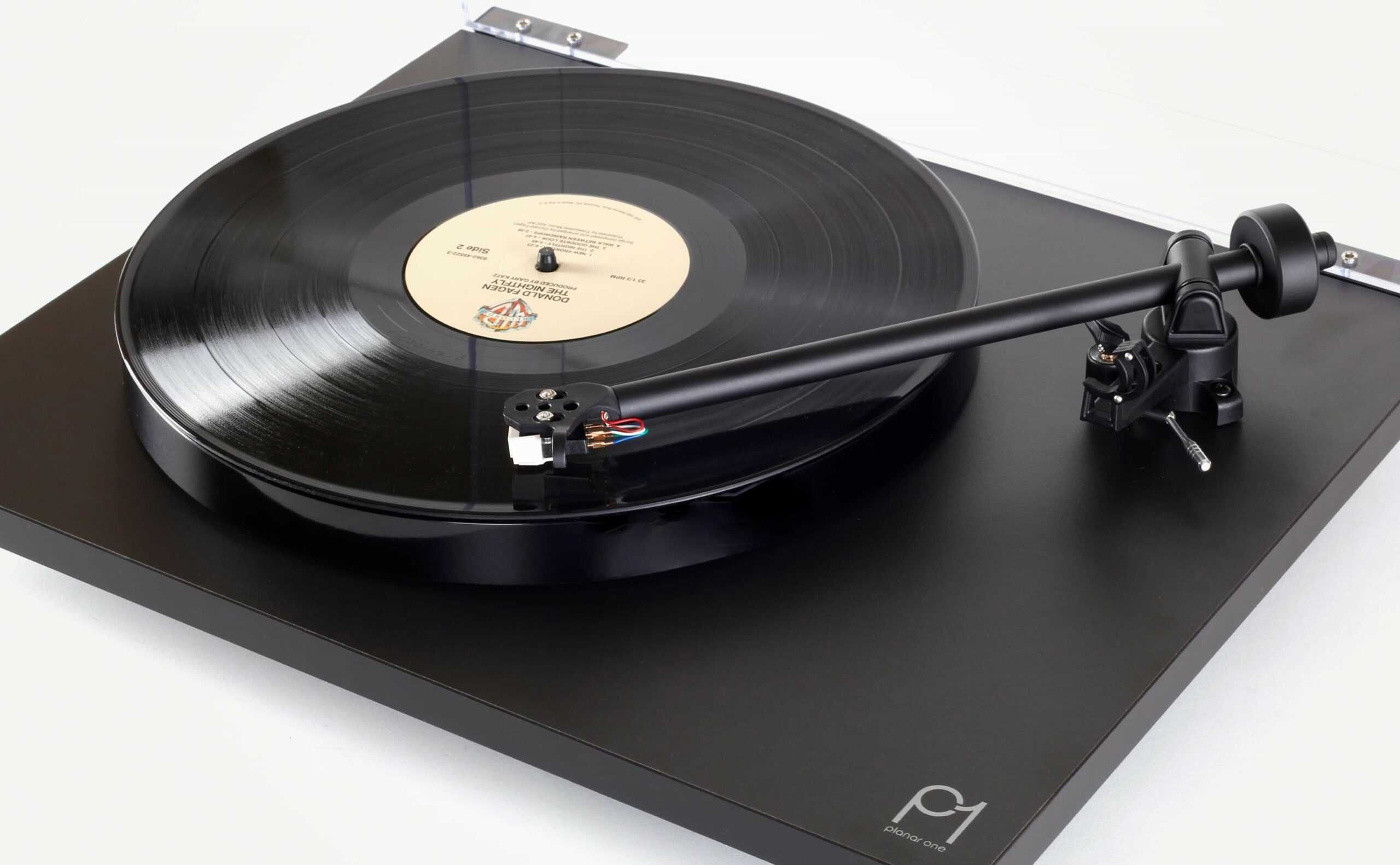 Gramofon Rega Planar 1 (Carbon) Czarny mat