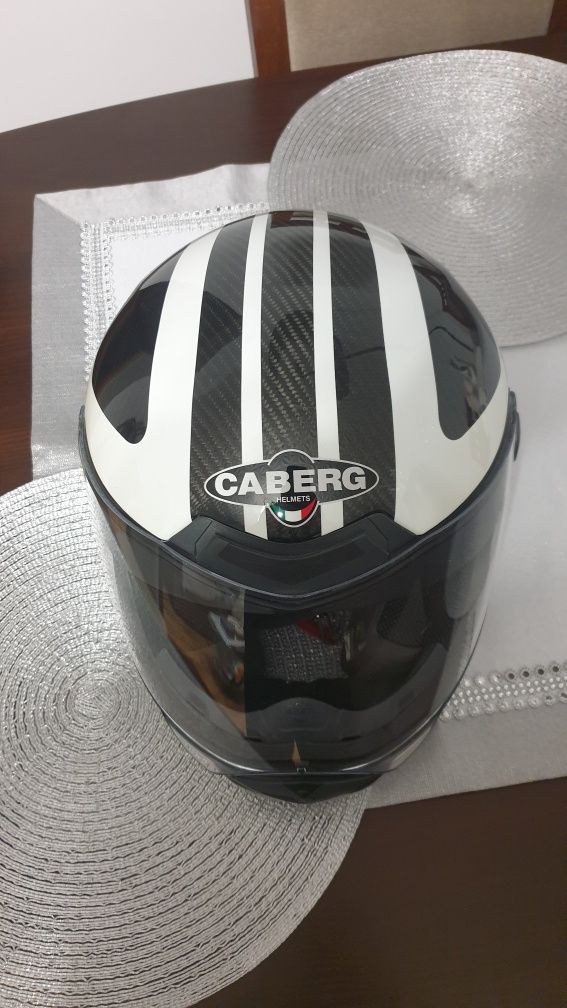 Kask motocyklowy Caberg v2x carbon