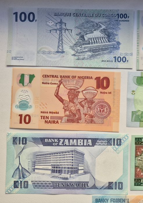 Набір банкнот Африки 1990 - 2000 років 11 бон без повторів UNC