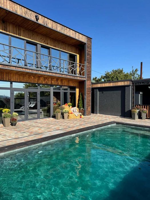 Оренда будинку, альтанка, басейн з підігрівом, баня на дровах та чан