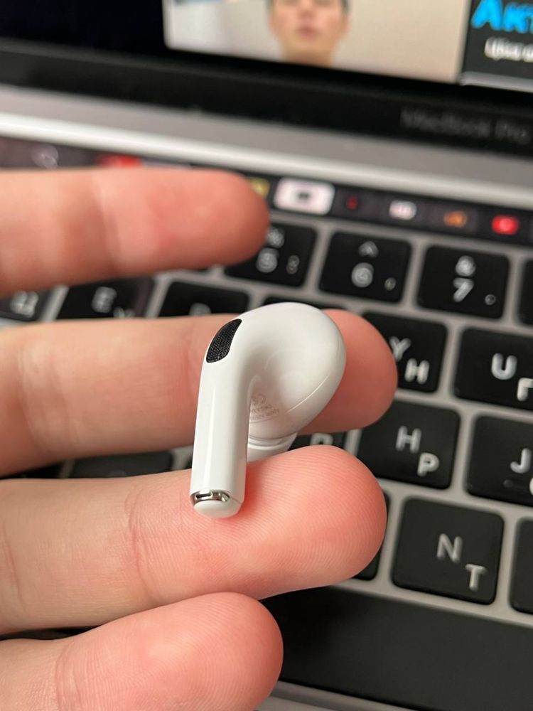 Lewą Słuchawka AirPods Pro 2  A3047 A3048