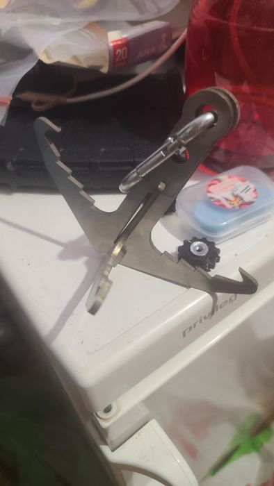 Кошка стальная разборная большая