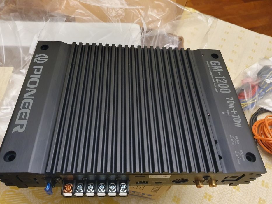 Автомобільний аудіопідсилювач NOS.  PIONEER GM1200.          MADE IN U