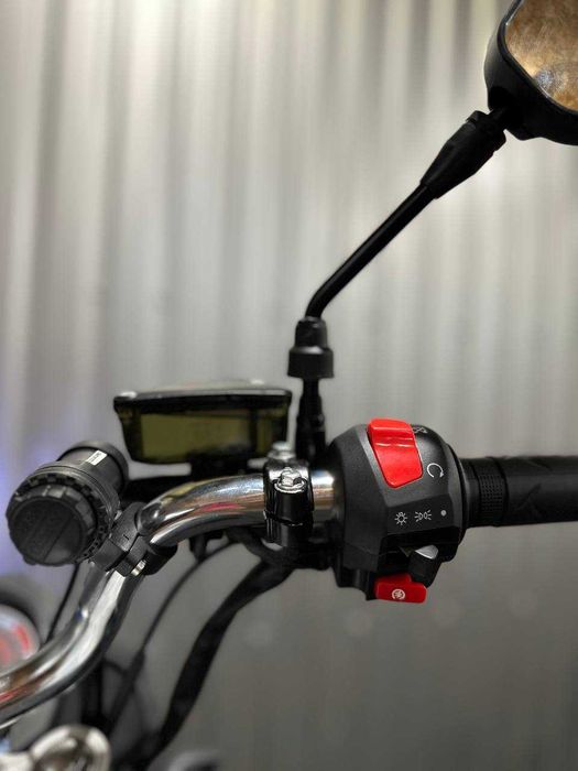 Новий мотоцикл Spark SP200R-30